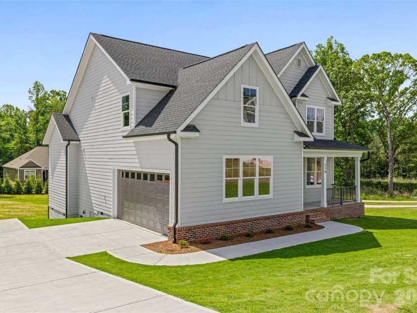 116 Jentri Way, Mooresville, NC 28115.  MLS# CAR4386884, YatesRealty ID 27354. 