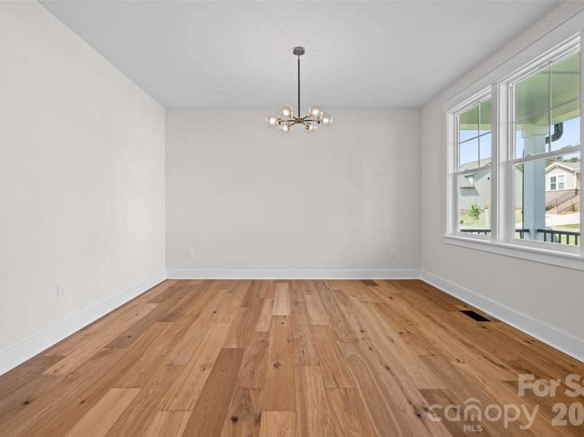 116 Jentri Way, Mooresville, NC 28115.  MLS# CAR4386884, YatesRealty ID 27354. 