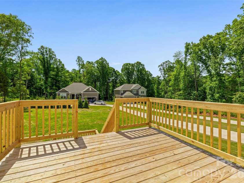 116 Jentri Way, Mooresville, NC 28115.  MLS# CAR4386884, YatesRealty ID 27354. 