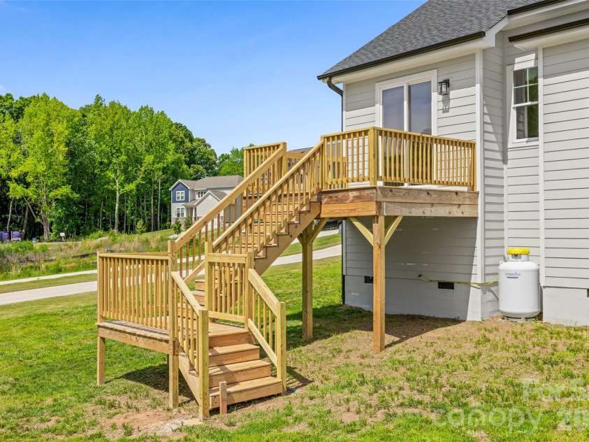 116 Jentri Way, Mooresville, NC 28115.  MLS# CAR4386884, YatesRealty ID 27354. 