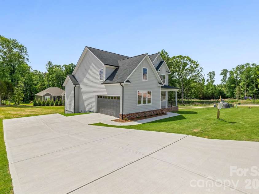 116 Jentri Way, Mooresville, NC 28115.  MLS# CAR4386884, YatesRealty ID 27354. 