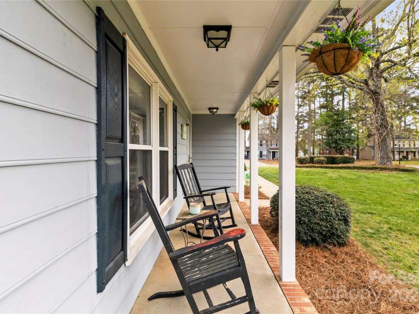 1448 Morrocroft Trail, Gastonia, NC 28054.  MLS# CAR4235480, YatesRealty ID 27354. 