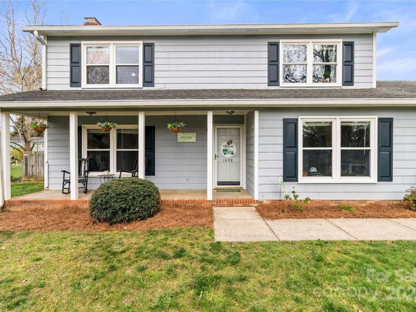 1448 Morrocroft Trail, Gastonia, NC 28054.  MLS# CAR4235480, YatesRealty ID 27354. 