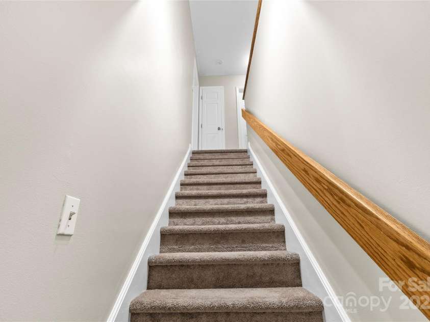 1448 Morrocroft Trail, Gastonia, NC 28054.  MLS# CAR4235480, YatesRealty ID 27354. 