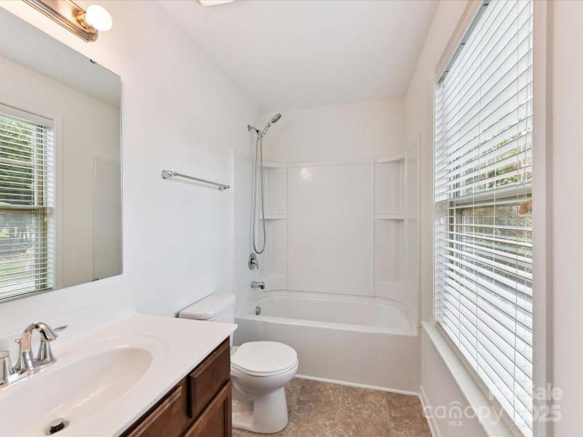 2420 Sierra Chase Drive, Monroe, NC 28112.  MLS# CAR4281740, YatesRealty ID 27356. 2nd full bath upstairs
