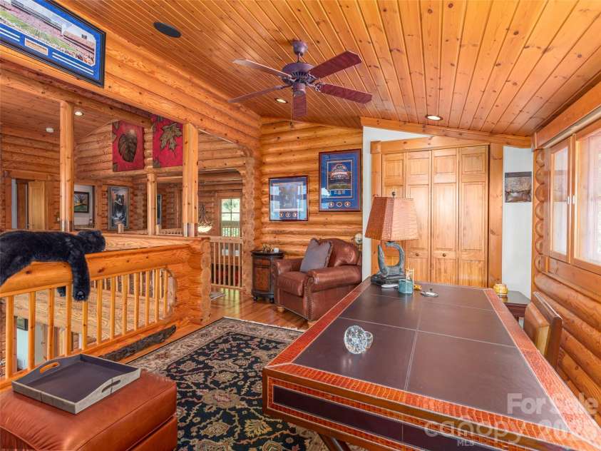574 Leatherwood Drive, Maggie Valley, NC 28751.  MLS# CAR4385274, YatesRealty ID 27356. 