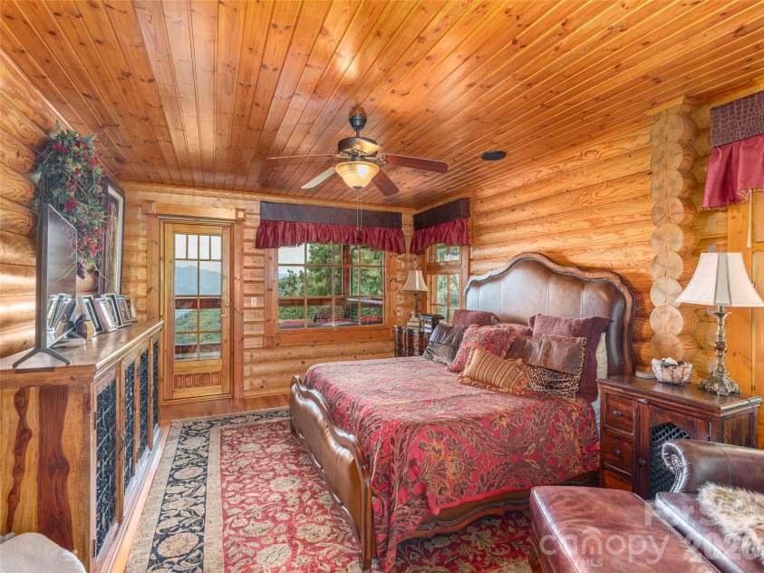 574 Leatherwood Drive, Maggie Valley, NC 28751.  MLS# CAR4385274, YatesRealty ID 27356. Primary suite