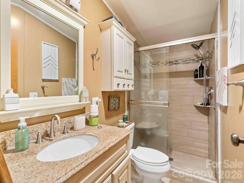 15 spring Street, Candler, NC 28715.  MLS# CAR4384784, YatesRealty ID 27357. 2nd full bathroom