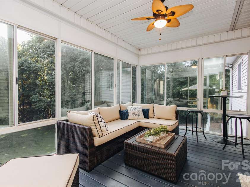 768 Deep Woods Drive, Marion, NC 28752.  MLS# CAR4386963, YatesRealty ID 27358. 