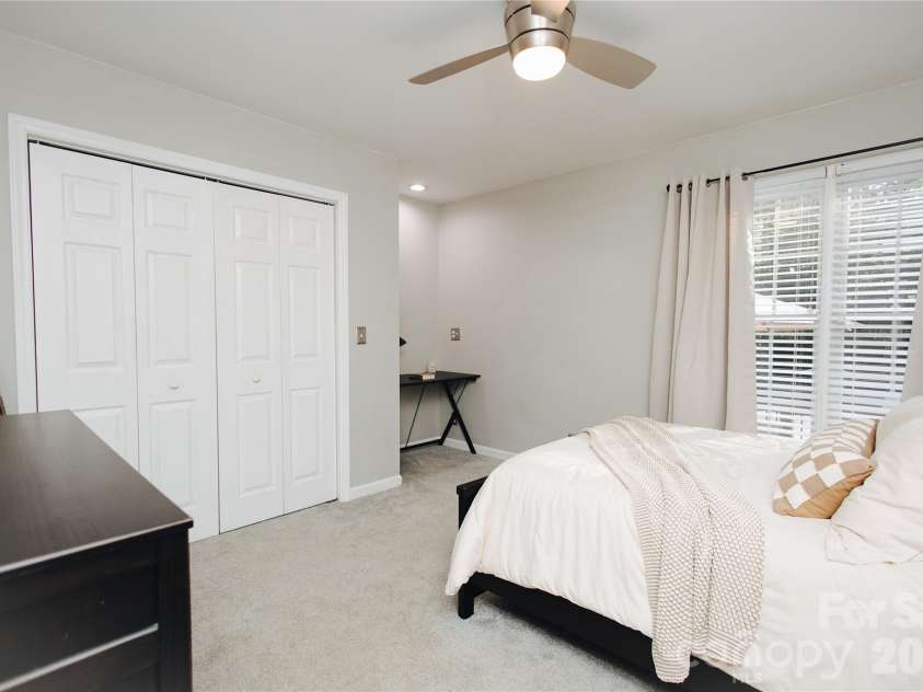 768 Deep Woods Drive, Marion, NC 28752.  MLS# CAR4386963, YatesRealty ID 27358. 