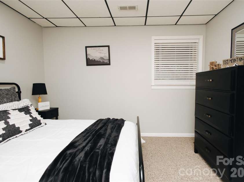 768 Deep Woods Drive, Marion, NC 28752.  MLS# CAR4386963, YatesRealty ID 27358. 