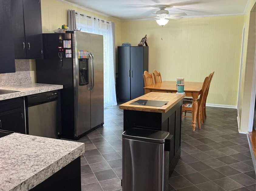 804 Lee Street, Kings Mountain, NC 28086.  MLS# CAR4278611, YatesRealty ID 27358. 