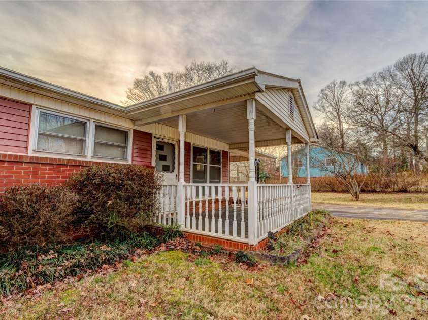 1040 Allison Drive, Shelby, NC 28150.  MLS# CAR4339774, YatesRealty ID 2736. 