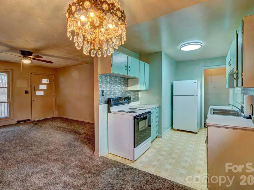 1040 Allison Drive, Shelby, NC 28150.  MLS# CAR4339774, YatesRealty ID 2736. 