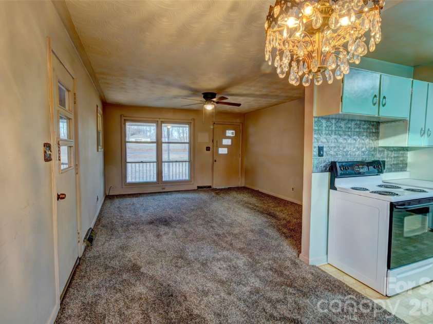 1040 Allison Drive, Shelby, NC 28150.  MLS# CAR4339774, YatesRealty ID 2736. 