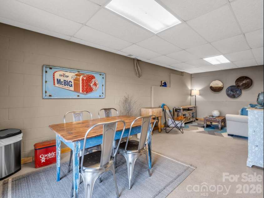 169 Laurel Lane, Lake Lure, NC 28746.  MLS# CAR4340454, YatesRealty ID 2736. 