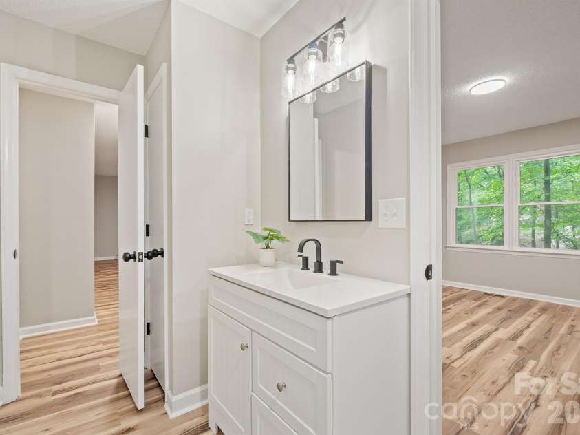 727 Boulder Place, Statesville, NC 28625.  MLS# CAR4380321, YatesRealty ID 27360. 