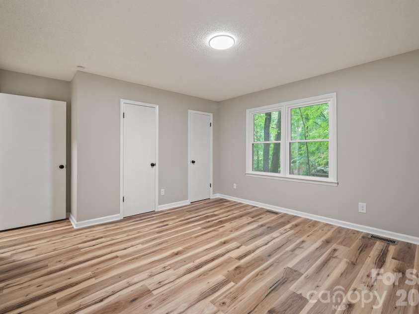 727 Boulder Place, Statesville, NC 28625.  MLS# CAR4380321, YatesRealty ID 27360. 