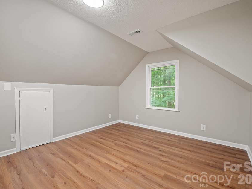 727 Boulder Place, Statesville, NC 28625.  MLS# CAR4380321, YatesRealty ID 27360. 