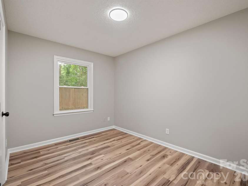 727 Boulder Place, Statesville, NC 28625.  MLS# CAR4380321, YatesRealty ID 27360. 