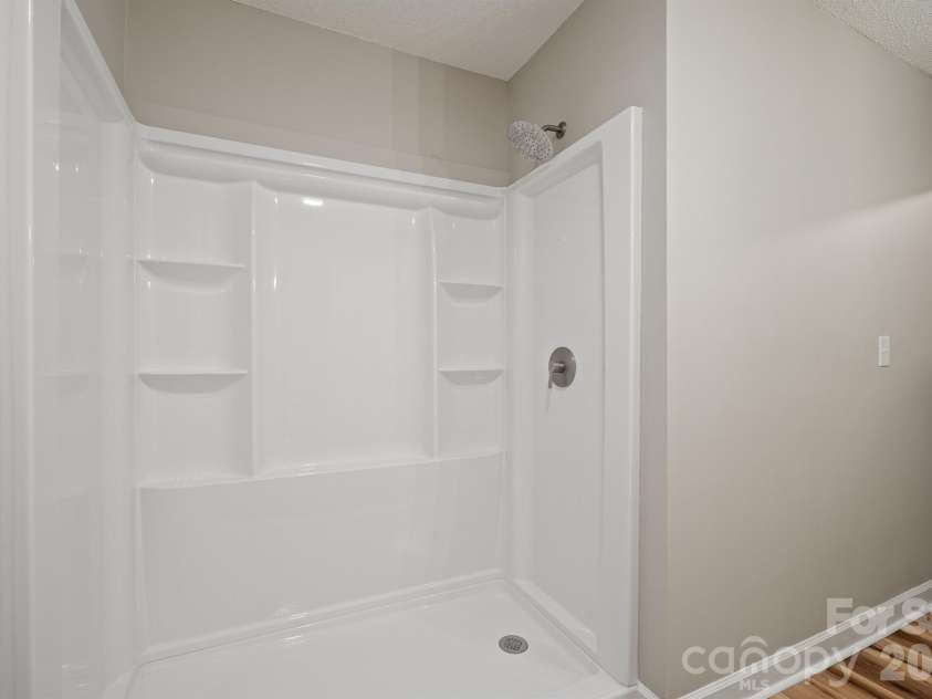 727 Boulder Place, Statesville, NC 28625.  MLS# CAR4380321, YatesRealty ID 27360. 