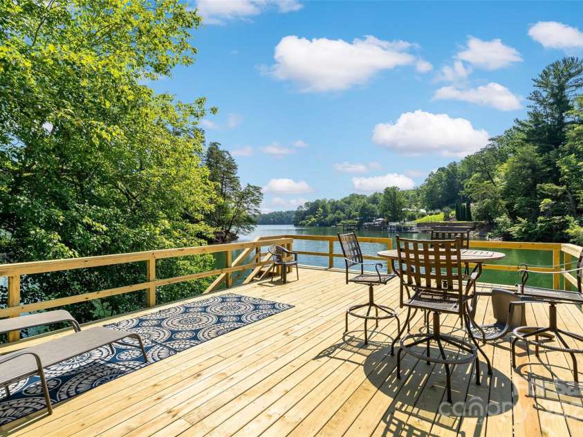 1181 Forest Lake Heights Drive, Nebo, NC 28761.  MLS# CAR4273270, YatesRealty ID 27361. 