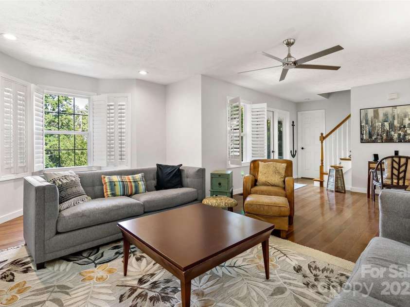 1181 Forest Lake Heights Drive, Nebo, NC 28761.  MLS# CAR4273270, YatesRealty ID 27361. 