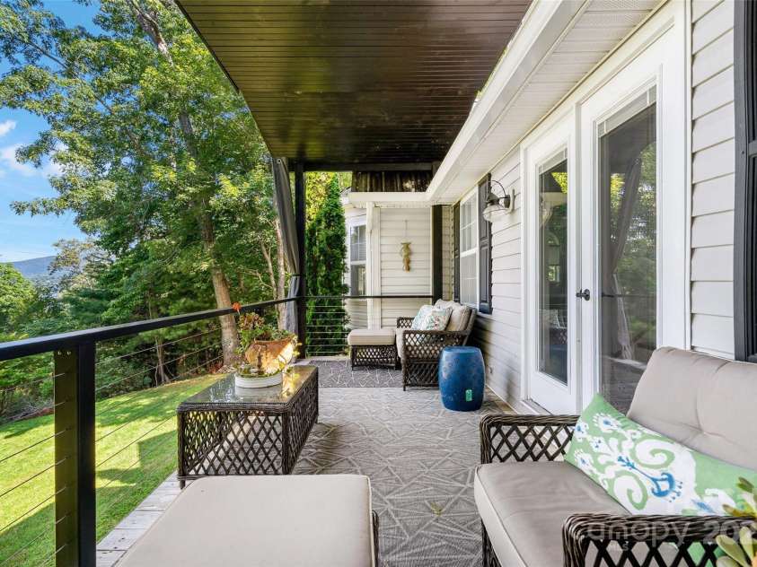 1181 Forest Lake Heights Drive, Nebo, NC 28761.  MLS# CAR4273270, YatesRealty ID 27361. 