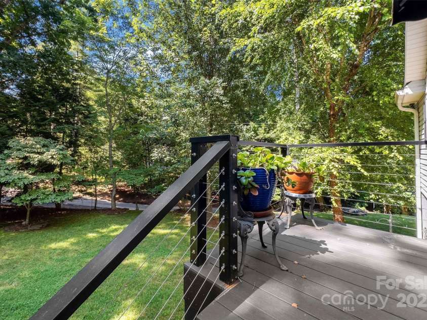 1181 Forest Lake Heights Drive, Nebo, NC 28761.  MLS# CAR4273270, YatesRealty ID 27361. 