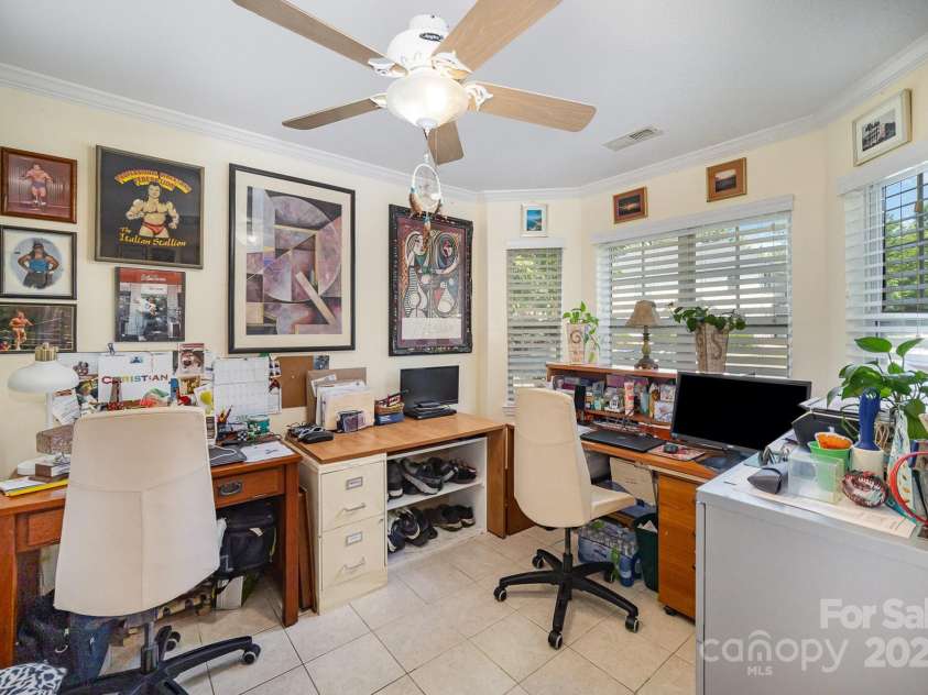 3702 Melrose Cottage Drive, Matthews, NC 28105.  MLS# CAR4275953, YatesRealty ID 27362. 