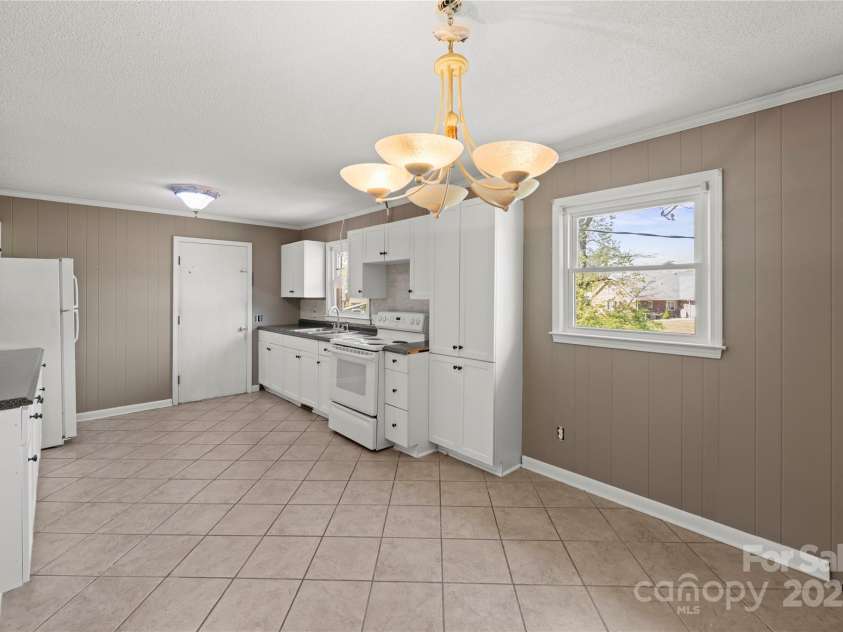 1337 Eastside Avenue, Albemarle, NC 28001.  MLS# CAR4244823, YatesRealty ID 27363. 