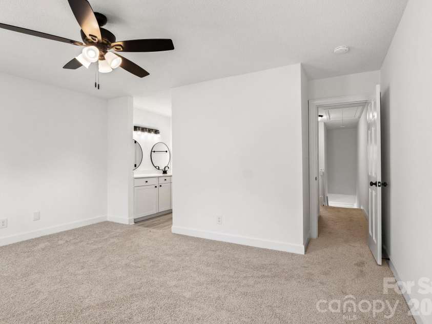 164 Grady Drive, Rock Hill, SC 29732.  MLS# CAR4357792, YatesRealty ID 27363. 