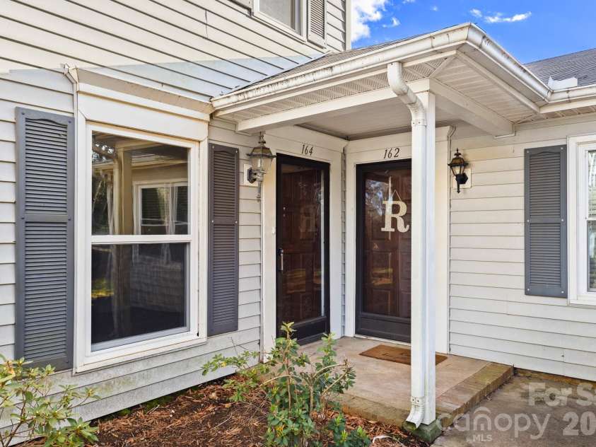 164 Grady Drive, Rock Hill, SC 29732.  MLS# CAR4357792, YatesRealty ID 27363. 
