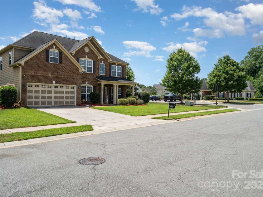 3000 Emerson Lane, Indian Trail, NC 28079.  MLS# CAR4279339, YatesRealty ID 27364. 