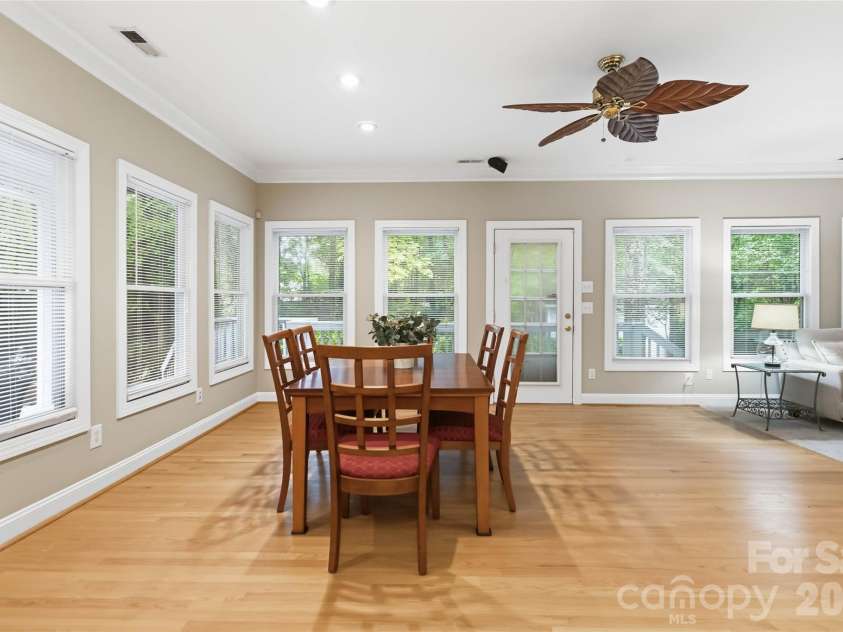 325 Enchanted Drive, Matthews, NC 28104.  MLS# CAR4386514, YatesRealty ID 27364. 