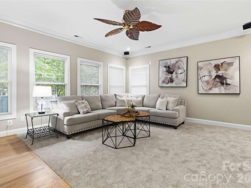 325 Enchanted Drive, Matthews, NC 28104.  MLS# CAR4386514, YatesRealty ID 27364. 