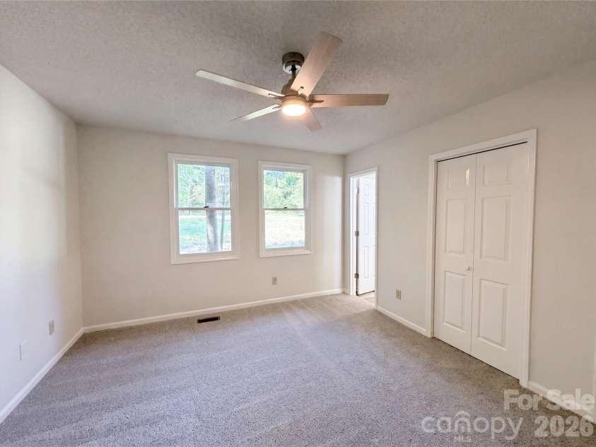 4395 Meadow Lane, Lincolnton, NC 28092.  MLS# CAR4375496, YatesRealty ID 27365. 
