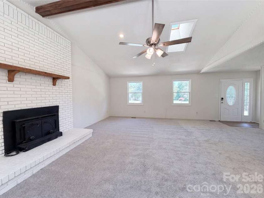 4395 Meadow Lane, Lincolnton, NC 28092.  MLS# CAR4375496, YatesRealty ID 27365. 