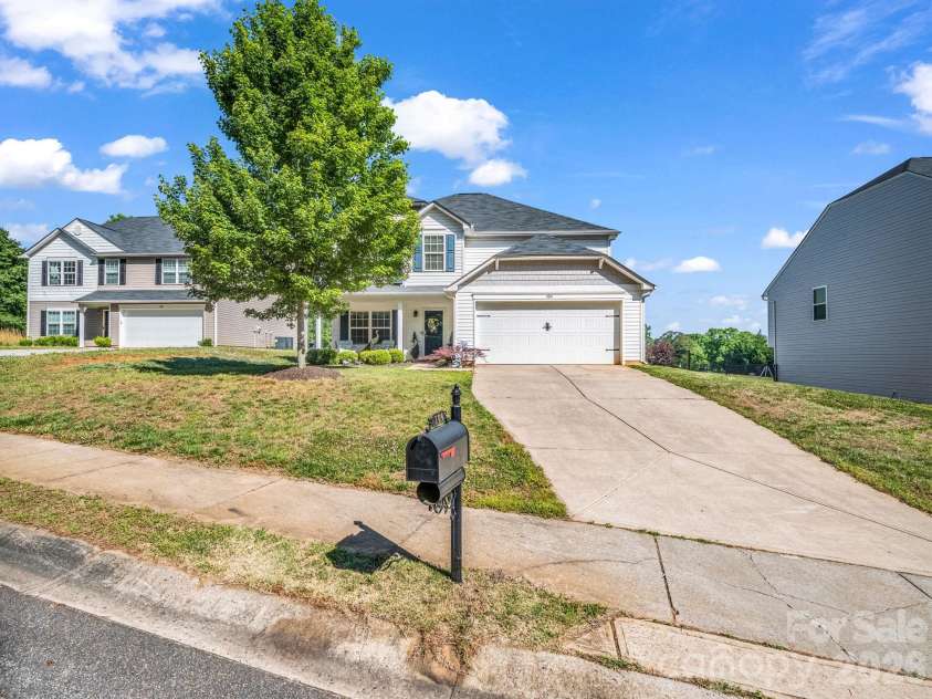 104 Bermuda Run, Shelby, NC 28150.  MLS# CAR4380786, YatesRealty ID 27366. 