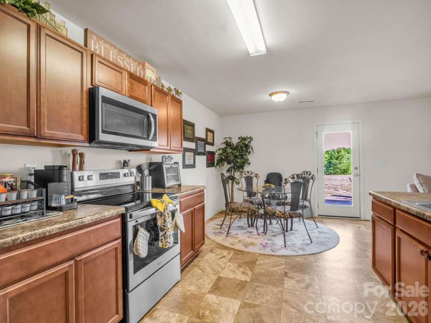 104 Bermuda Run, Shelby, NC 28150.  MLS# CAR4380786, YatesRealty ID 27366. 