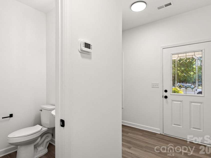 5536 Franklin Springs Circle, Charlotte, NC 28217.  MLS# CAR4384577, YatesRealty ID 27367. 