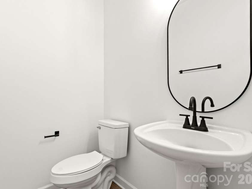 5536 Franklin Springs Circle, Charlotte, NC 28217.  MLS# CAR4384577, YatesRealty ID 27367. 