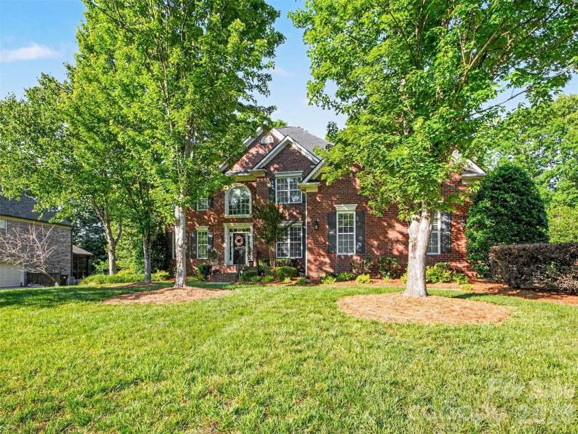 1311 Dobson Drive, Waxhaw, NC 28173.  MLS# CAR4377774, YatesRealty ID 27369. 