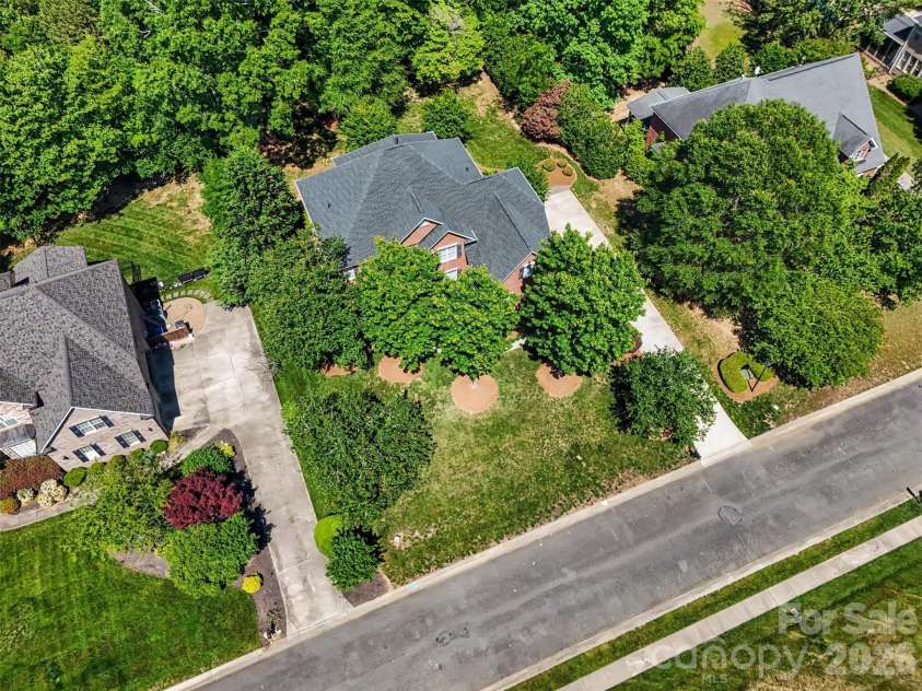 1311 Dobson Drive, Waxhaw, NC 28173.  MLS# CAR4377774, YatesRealty ID 27369. 