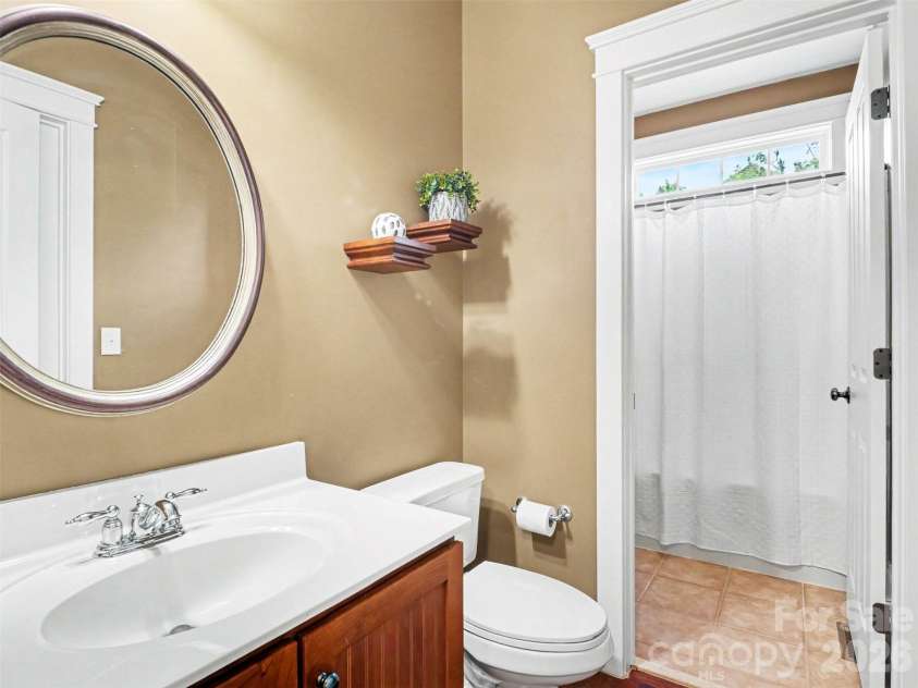 1311 Dobson Drive, Waxhaw, NC 28173.  MLS# CAR4377774, YatesRealty ID 27369. Full bath on first floor