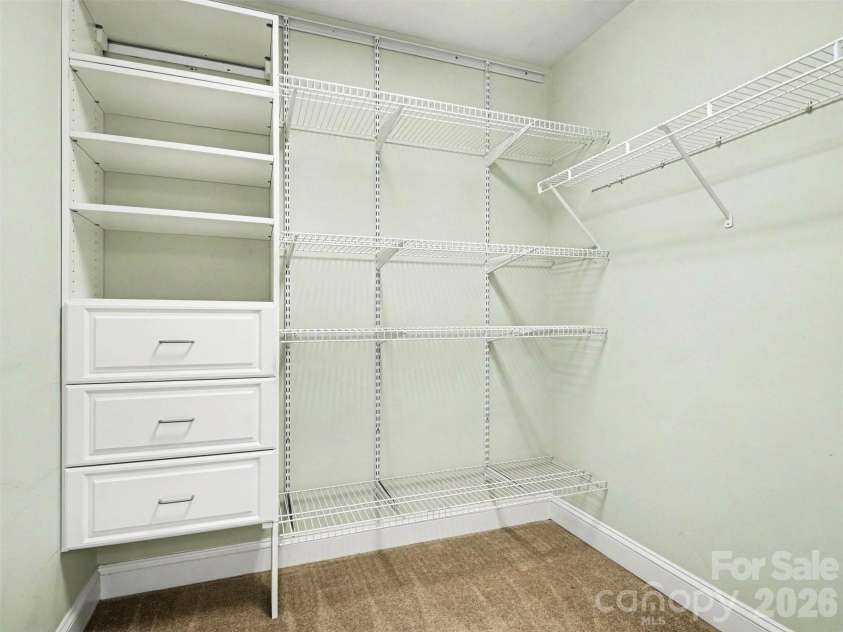 1311 Dobson Drive, Waxhaw, NC 28173.  MLS# CAR4377774, YatesRealty ID 27369. Walk in closet