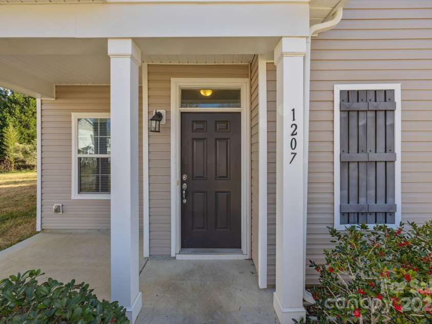 1207 Oak Haven Drive, Salisbury, NC 28146.  MLS# CAR4326063, YatesRealty ID 2737. 