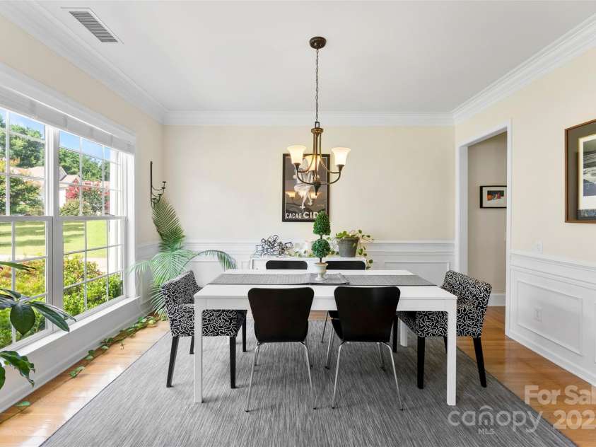 3125 Arborhill Road, Charlotte, NC 28270.  MLS# CAR4281002, YatesRealty ID 27372. 