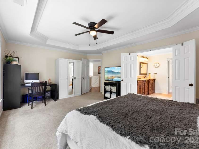 3125 Arborhill Road, Charlotte, NC 28270.  MLS# CAR4281002, YatesRealty ID 27372. 