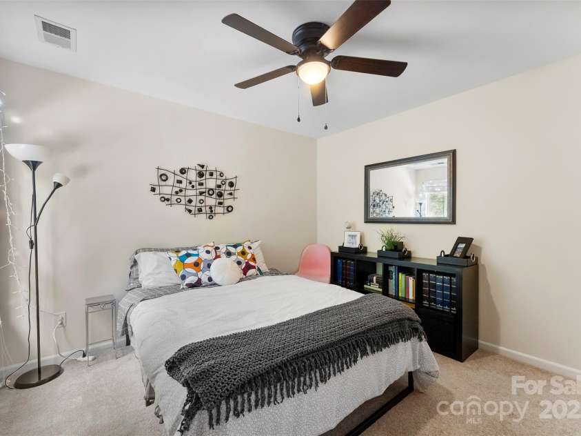 3125 Arborhill Road, Charlotte, NC 28270.  MLS# CAR4281002, YatesRealty ID 27372. 